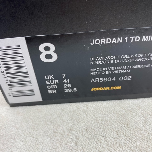 Nike Air Jordan 1 Retro Mid Shadow Grey Football - Picture 7 of 7
